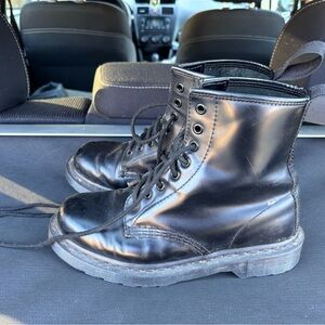 Dr. Martens